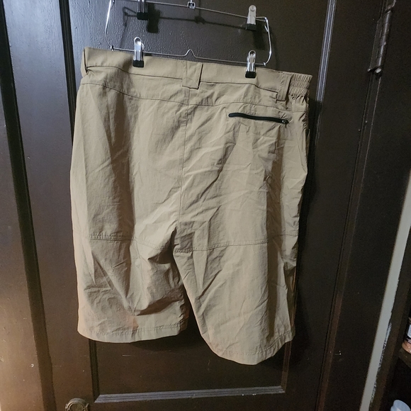 Fabric 90% Nylon 10% spandex 2XL - Picture 2 of 2